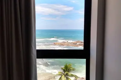 Image de Excellent apartment with bedroom and living room facing the sea in Ondina