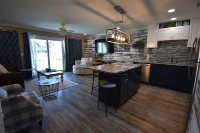 Image de 8b, Beach Please