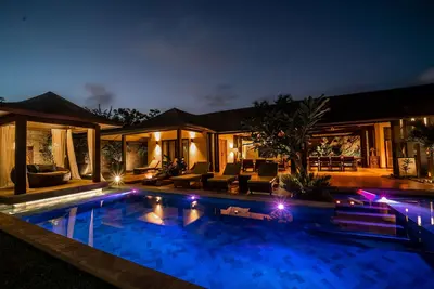 Image de Brand-new Casa Bö, only steps away from Playa Langosta
