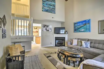 Image de Modern Greensboro Getaway w/ Patio ~ 7 Mi to Dwtn!