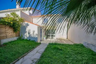 Image de Albizzia  Maison, jardin Plein Centre de Royan 6 pers. 5 min. de la plage