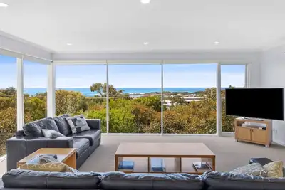 Image de View Point - Greenery and Beach Views