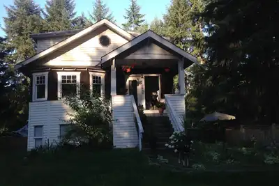 Image de Large suite in Heritage house in a rural community close to airport