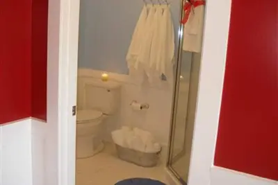Image de Cottage-Salle de bain et douche-Standard-10- Single Cottage