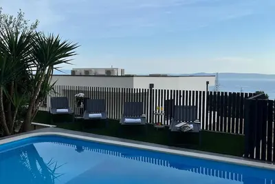 Image de Villa Collis-apartment with private heated pool!