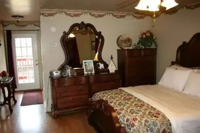 Image de Rose Cottage-Suite-Bain à remous-Cottage-Balcon