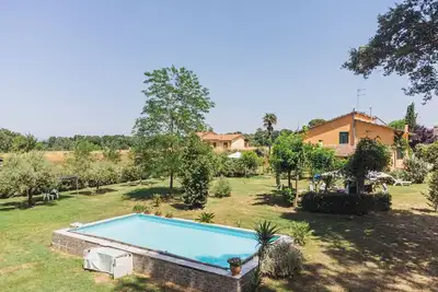 Image de Magnifique maison de vacances pour 4 personnes avec piscine, Wifi, Tv, patio et parking