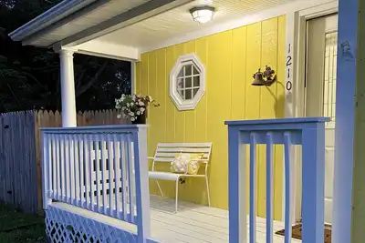 Image de Celebrate the Holidays at Sunny Place Cottage!