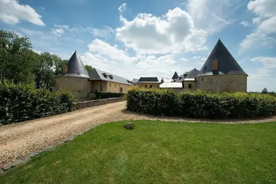 Image de Grand gîte avec piscine couverte et sauna