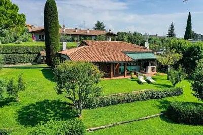 Image de Villa Silva, with amazing lake view