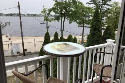 Image de Waterfront property - On the Beach