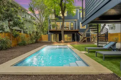 Image de Remodeled Historic Home w/ Pool - Mins to Downtown