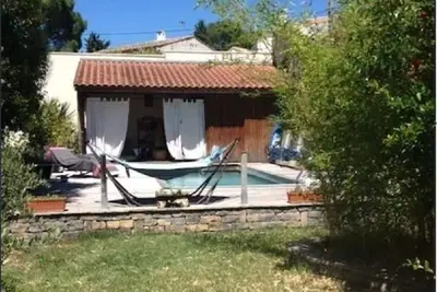 House in a small building with private pool