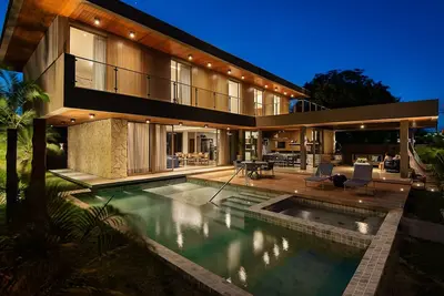 Image de House, 6 suites. Cond Paraíso, just a few steps from the beach!