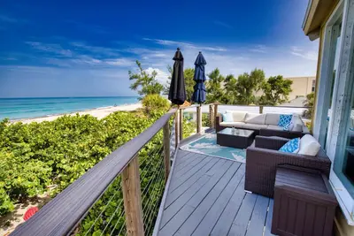 Image de \"Sunflower House\" ⛱ Private Gulf Front Beach House