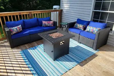 Image de Family fun at Misty Mountain Retreat! Fire Pit! Game Room! Close 2 Waterpark!