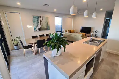 Image de Seabreeze at the Marina