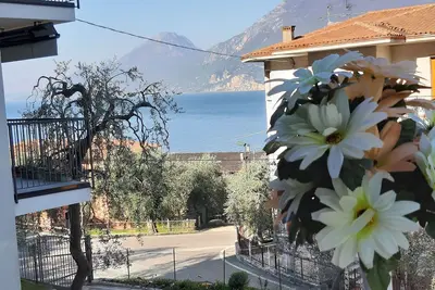 Image de Apartment Orchidea with beautiful lake view