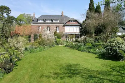 Image de Grand Clos Normand, dans un jardin magnifique