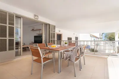 Image de Ca Na Xisca 1 - Modern and comfortable apartment for 4 people near the beach. Free Wifi.