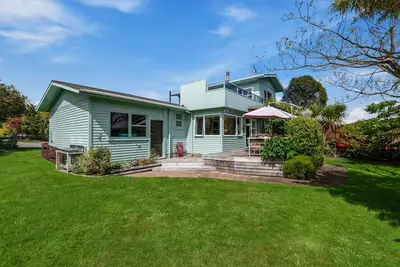 Image de Kapuka Paradise - Wharewaka Holiday Home