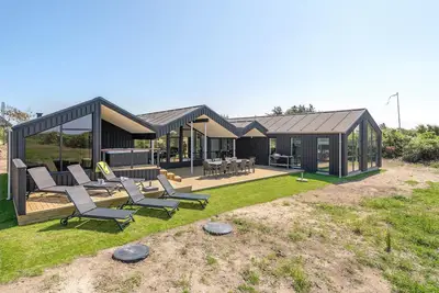 Image de Superbe maison à Blokhus avec sauna