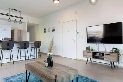 Image de O&O Group – Modern Tower Apt w/ Spectacular Sea View