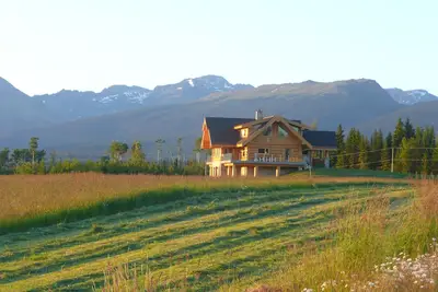 Image de JollyMore | Meadow Home