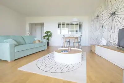 Image de Appartement sur la corniche face à la mer et la plage, commerces à 5 min à pied