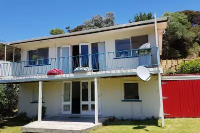Image de Classic bach close to estuary and surf beach