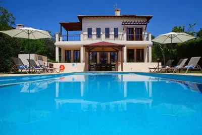 Image de Villas supérieures Aphrodite Hills | Villa Supérieure 0105 | Climatisation | 3 chambres | Paphos