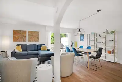 Image de ⛱️Free Beach Service~Quick walk to Beach~2 Pools~3br SouthBay by the Gulf #27