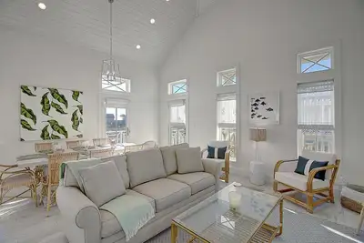 Image de Brilliant Beach Cottage in Cinnamon Shore w/ Access to Countless Amenities