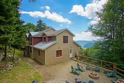 Image de Top Property In Snowshoe 8 Br Nwr Rd 11 Luxury Home