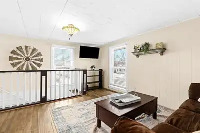 Image de Quaint Cottage  2 Bedroom Unit in Downtown Fenton