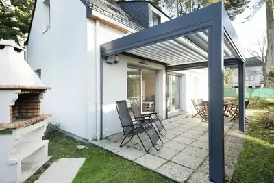 Image de Belle maison de vacances privée pour 6 personnes avec Tv et terrasse