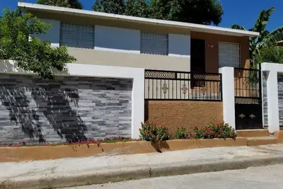 Image de Casa familiar, buen vecindario, cerca la playa