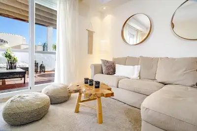 Image de Ar23 - Holiday flat, Puerto Banus by Roomservices