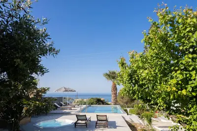 Image de Queens Gem Luxury Villa - Private Heated Jacuzzi - Pool