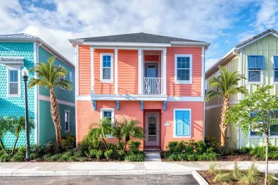 Image de Coral Bliss Cottage near Disney with Margaritaville Resort & Island H2o Access.