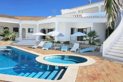 Image de Beautiful Sea View Family Villa w/ 5 Bedrooms + Private Pool, Near Golf & Beach