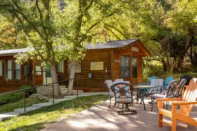 Image de Scenic Mountain View Game/Living Room Close to All