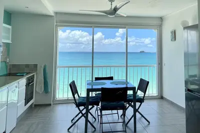 Image de Vue mer incroyable, les pieds dans l’eau à Grand Case