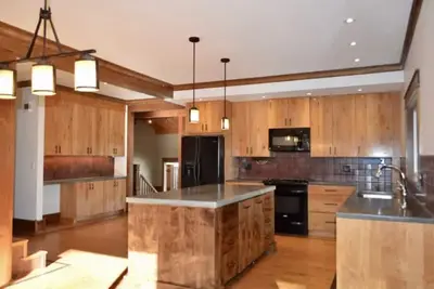 Image de Spacious New Mountain View Exec Style Timberframe