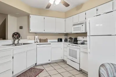 Image de 3 King Bedroom + Queen Loft Condo - Full Kitchen, Washer&Dryer