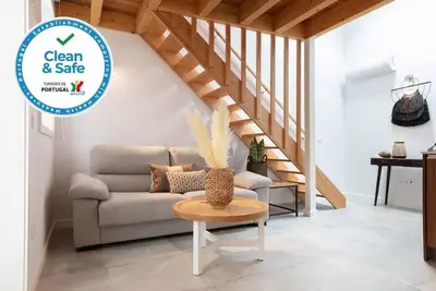 Torrinha C - Charmant appartement en duplex situé dans le quartier artistique de Miguel Bombarda