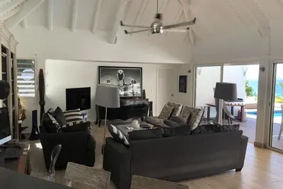 Image de Très belle villa à Anse Marcel avec vue époustouflante