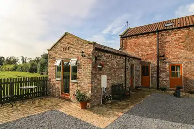Decca Cottage Nidd Grange, romantic, with a garden in York