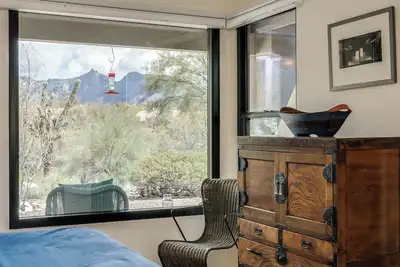 Image de Exquisite Nature Views! Luxurious Remodeled Catalina Foothills Getaway - 3 Pools