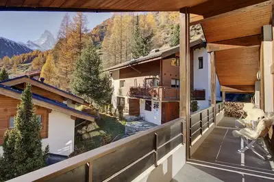 Image de Chalet & Penthouse Zen, Matterhorn view, sauna & hot tub, 100m to main lift